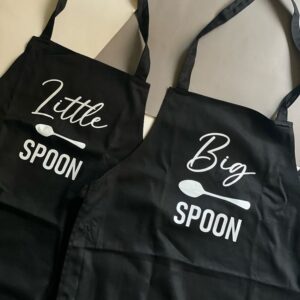 Couple Aprons in Kenya